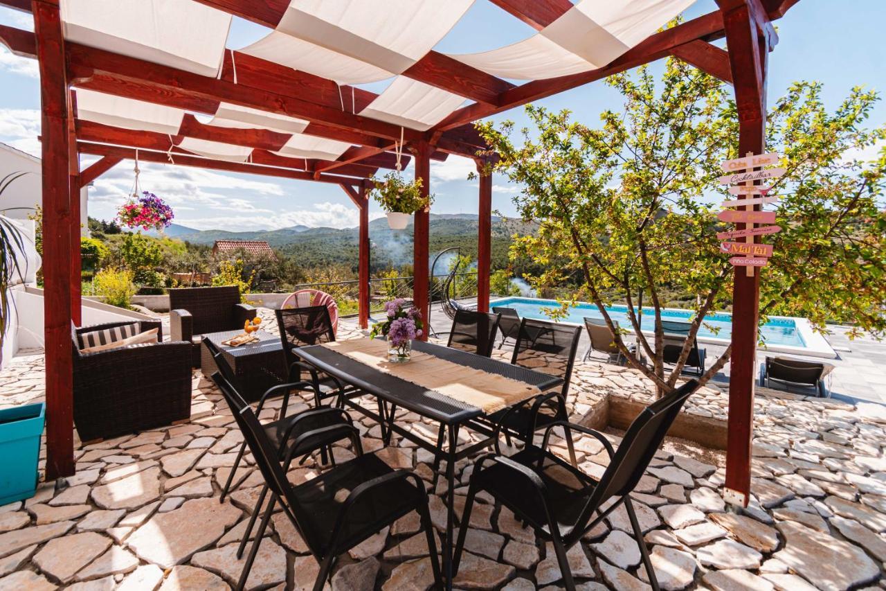 Guest House "The View" - With A Pool Donje Polje Exterior foto